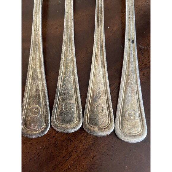 Vintage Wm. A Rogers Hotel Plate Oneida Ltd. 3 Spoons & 4 Forks - Picture 7 of 11